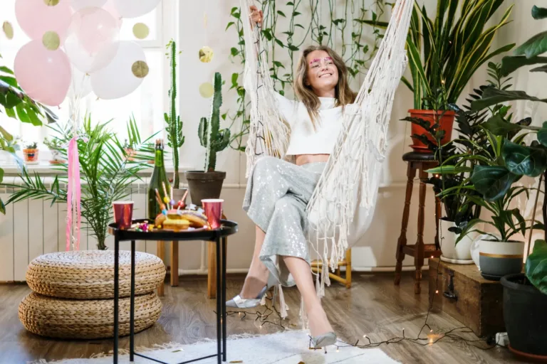 pexels-cottonbro-4684170